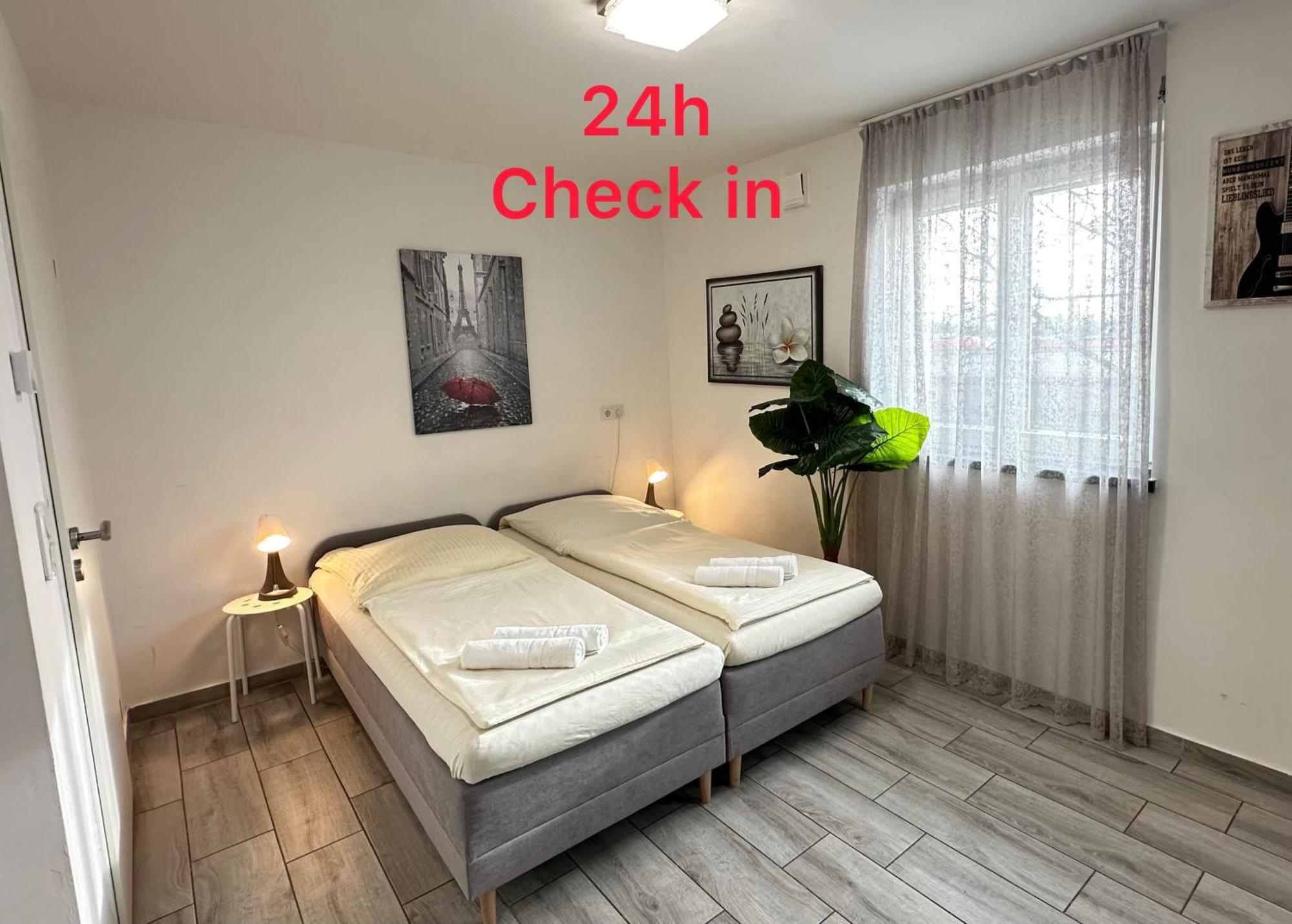 Private Studio mit eigene Küche und Bad Nürnberg Exterior foto